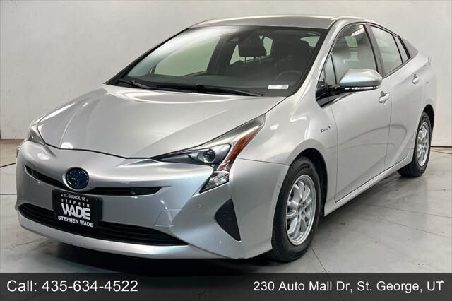 2018 Toyota Prius Two — photo 1 of 13