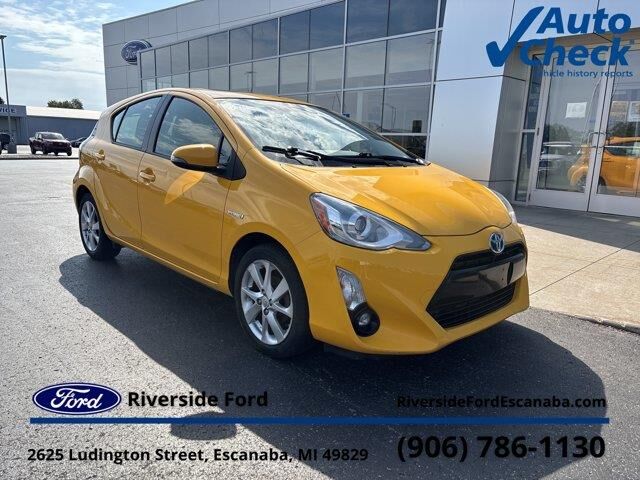 2015 Toyota Prius c One