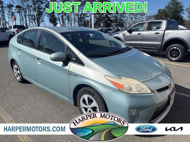 2013 Toyota Prius Two