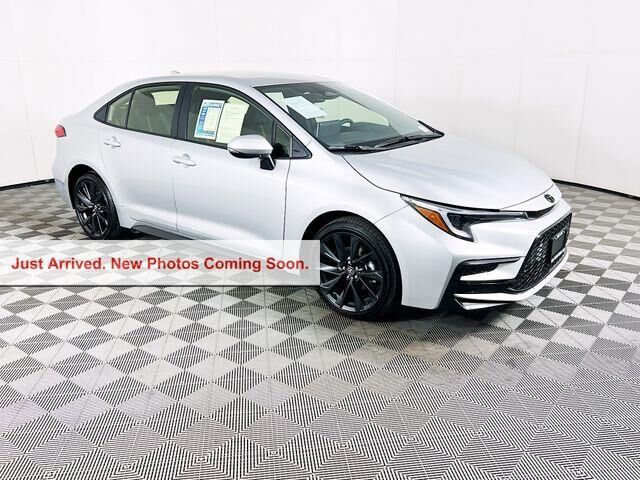 2026 Toyota Corolla SE — photo 1 of 13