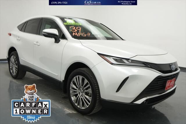 2023 Toyota Venza Limited — photo 1 of 13