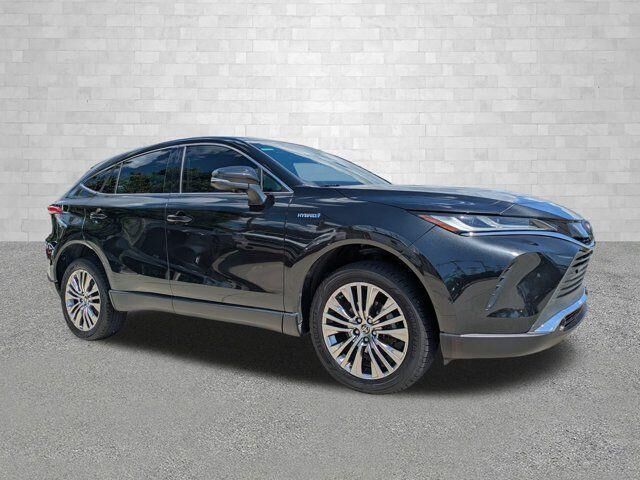 2021 Toyota Venza Limited — photo 1 of 13