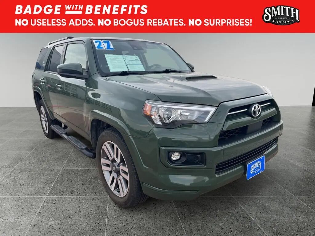 2022 Toyota 4Runner TRD Sport — photo 1 of 13