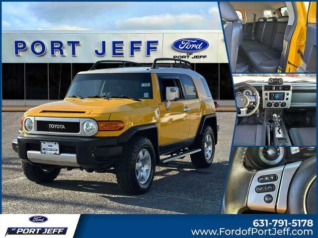 2007 Toyota FJ Cruiser Base