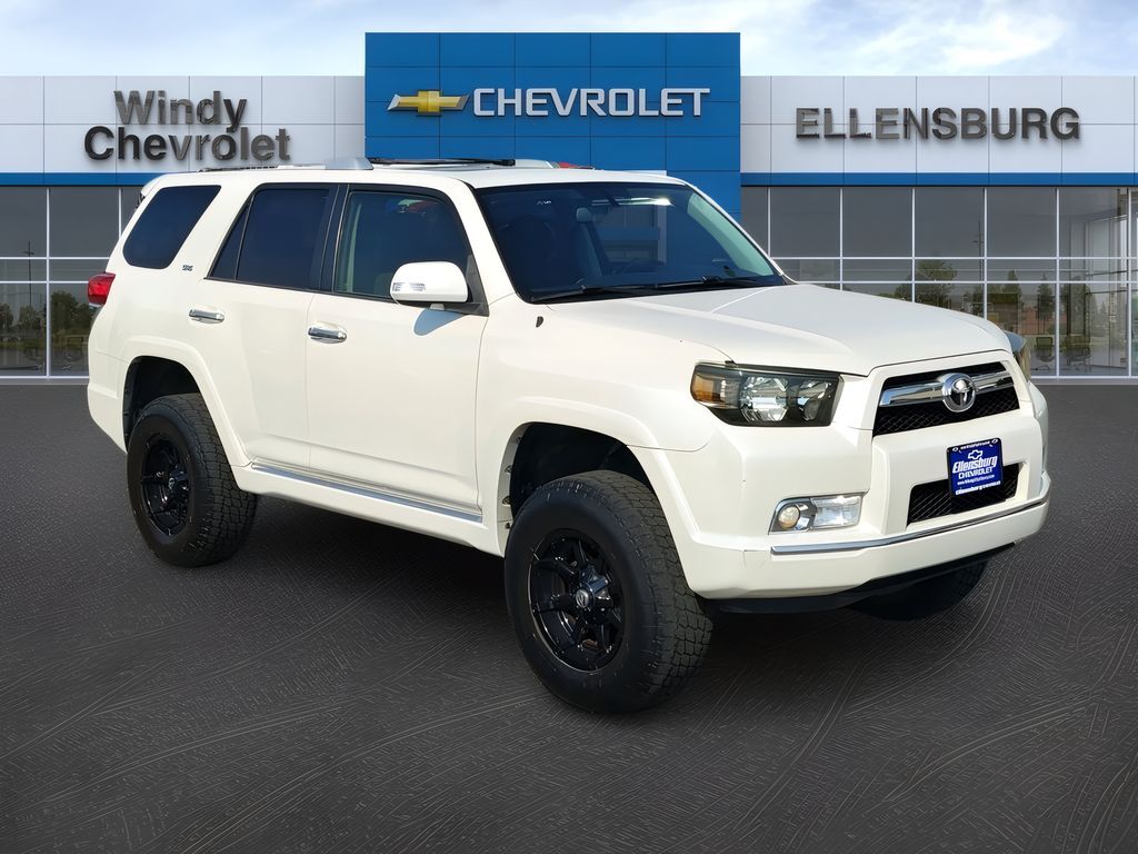 2012 Toyota 4Runner — photo 1 of 13
