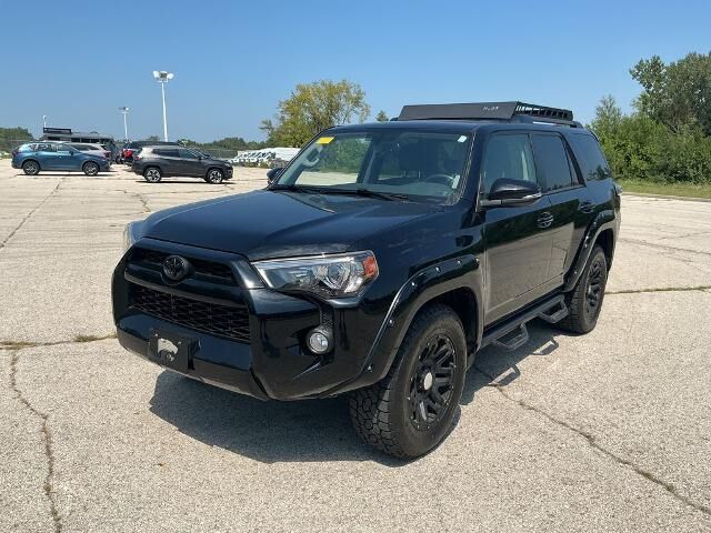 2019 Toyota 4Runner SR5