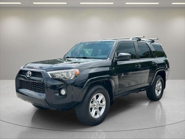 2019 Toyota 4Runner SR5 — photo 1 of 1