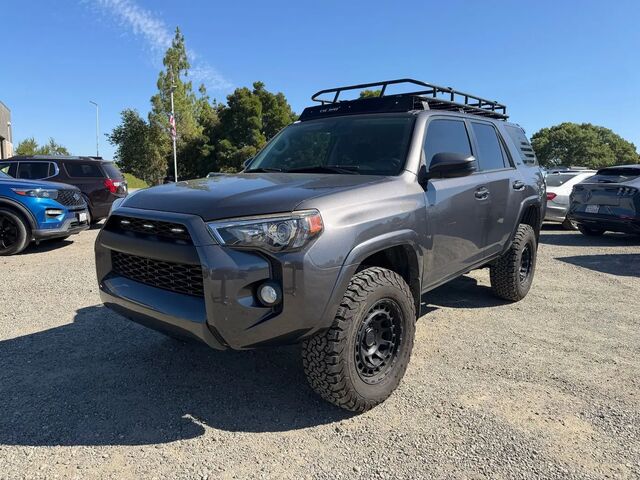 2016 Toyota 4Runner SR5