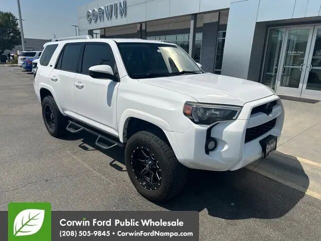 2016 Toyota 4Runner SR5
