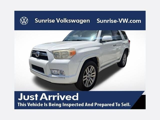 2010 Toyota 4Runner SR5 — photo 1 of 1