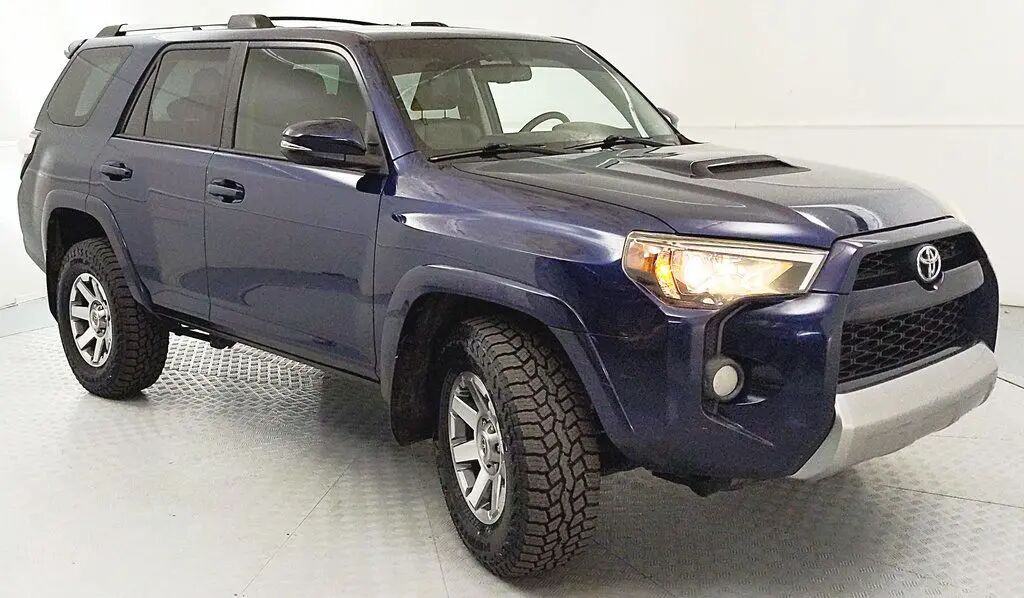 2016 Toyota 4Runner Trail Premium — photo 1 of 39