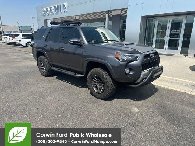 2017 Toyota 4Runner TRD Off-Road