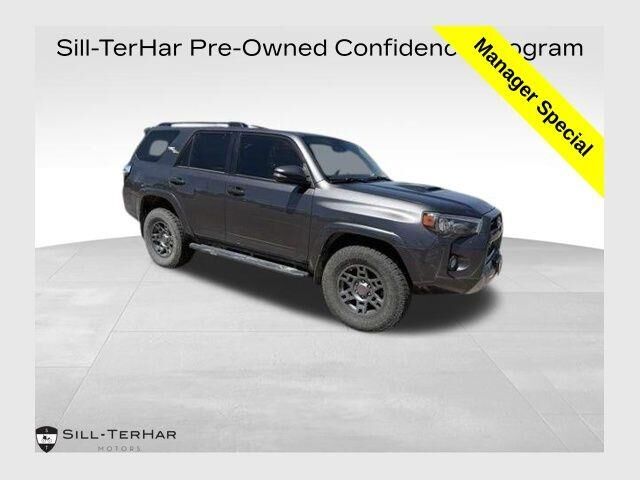 2020 Toyota 4Runner SR5