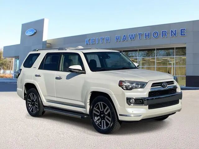 2020 Toyota 4Runner Limited — photo 1 of 13
