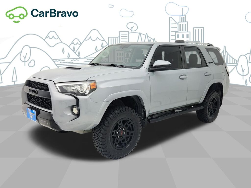 2017 Toyota 4Runner SR5 — photo 1 of 7