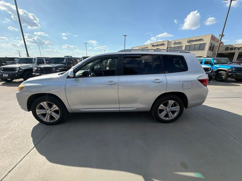 2008 Toyota Highlander Sport — photo 1 of 1
