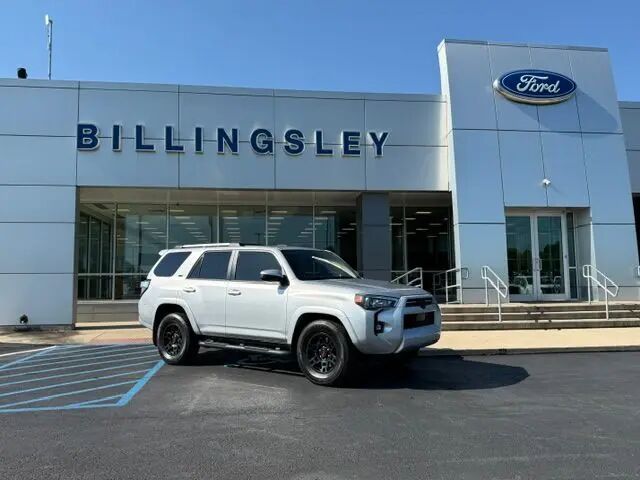 2024 Toyota 4Runner SR5