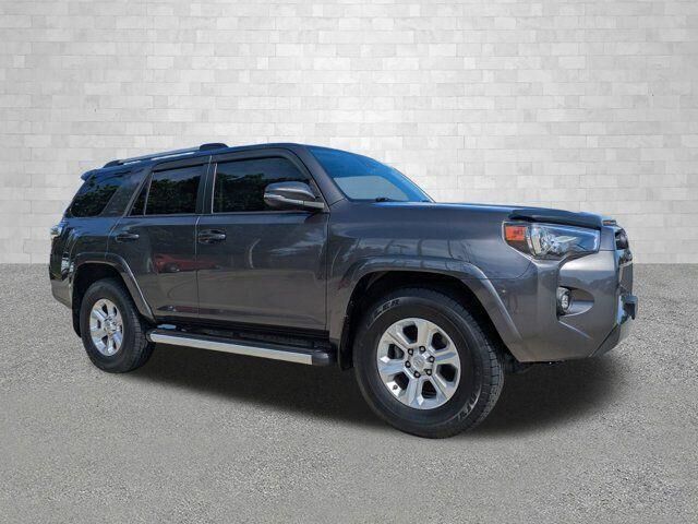 2021 Toyota 4Runner SR5 Premium — photo 1 of 13