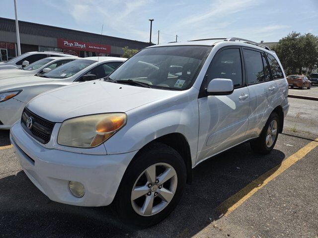 2005 Toyota RAV4 Base — photo 1 of 1