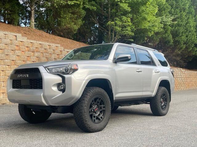 2022 Toyota 4Runner SR5