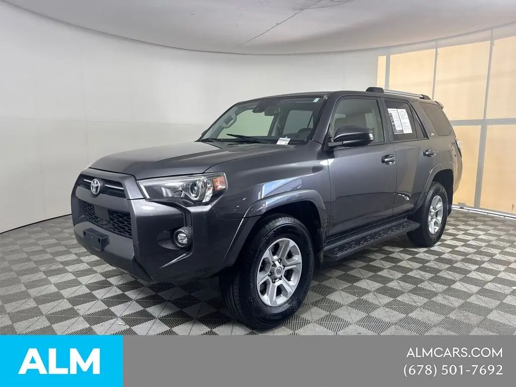 2021 Toyota 4Runner SR5 — photo 1 of 13