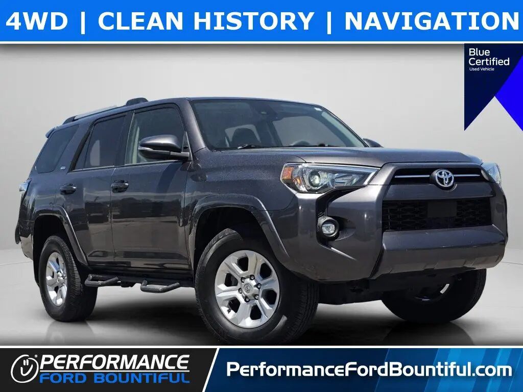 2022 Toyota 4Runner SR5 Premium — photo 1 of 12