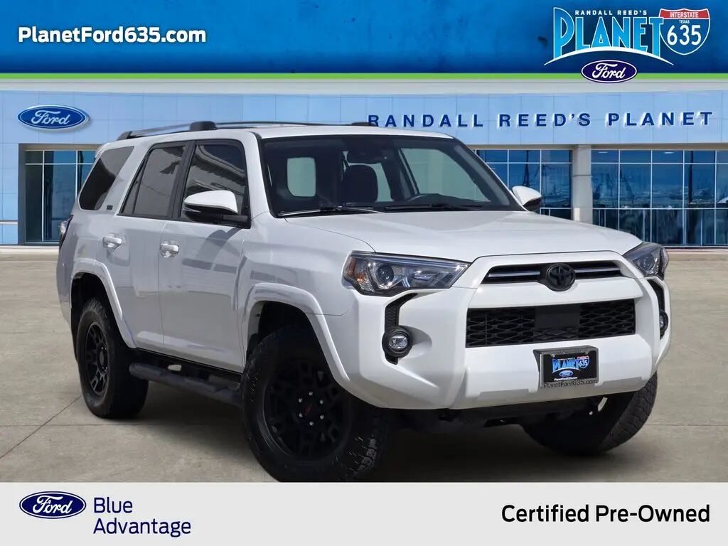 2023 Toyota 4Runner SR5 Premium — photo 1 of 10