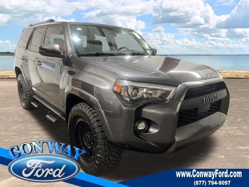 2022 Toyota 4Runner SR5 Premium — photo 1 of 1