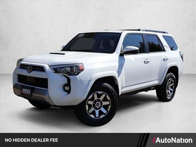 2024 Toyota 4Runner TRD Off-Road
