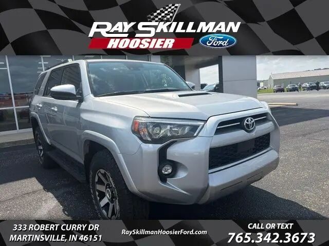 2024 Toyota 4Runner TRD Off-Road