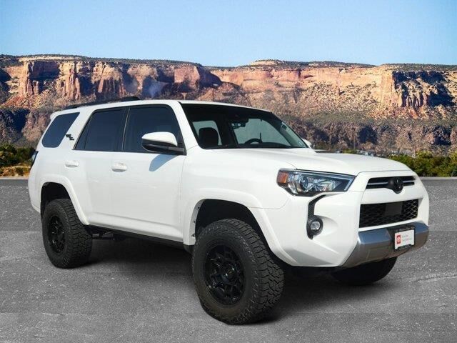 2022 Toyota 4Runner TRD Off-Road