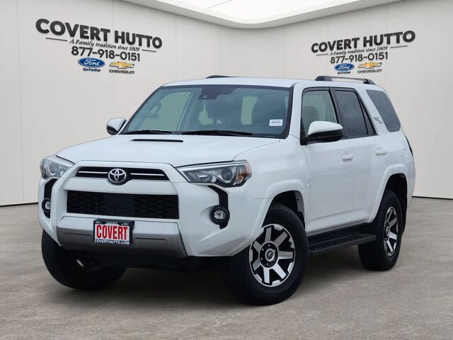2022 Toyota 4Runner TRD Off-Road