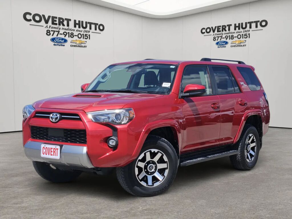 2021 Toyota 4Runner TRD Off-Road — photo 1 of 13