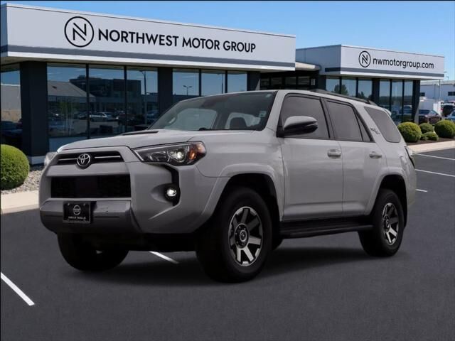 2024 Toyota 4Runner TRD Off-Road Premium — photo 1 of 13