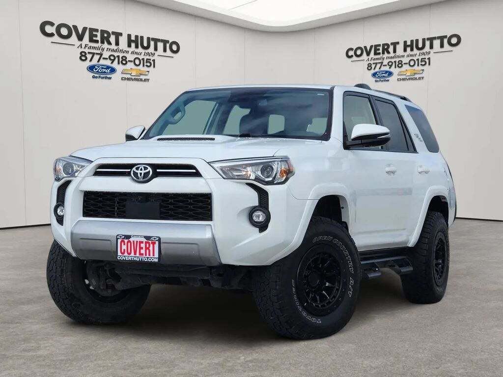 2024 Toyota 4Runner TRD Off-Road Premium — photo 1 of 13
