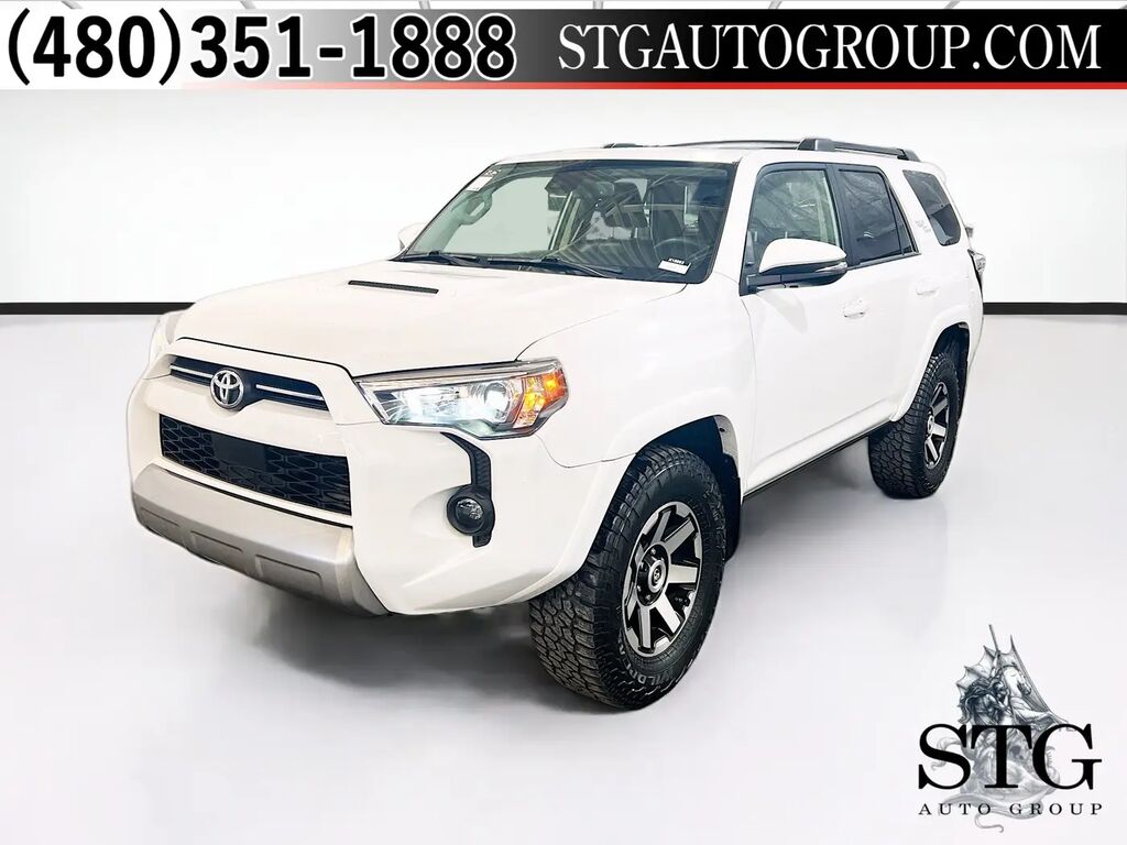 2021 Toyota 4Runner TRD Off-Road Premium — photo 1 of 13