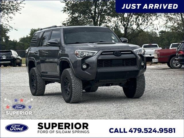 2022 Toyota 4Runner TRD Off-Road Premium