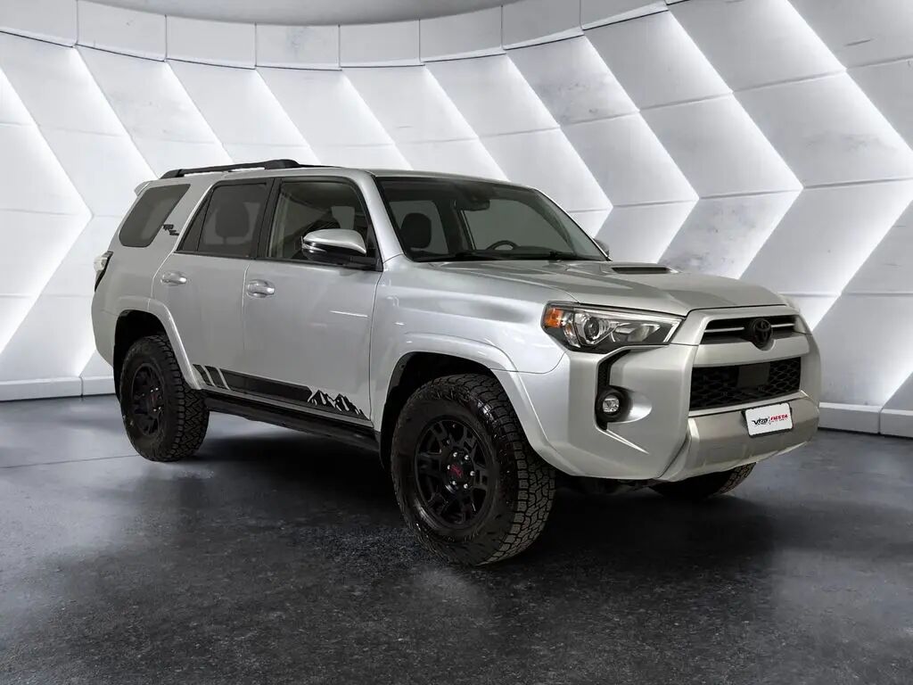 2023 Toyota 4Runner TRD Off-Road — photo 1 of 13