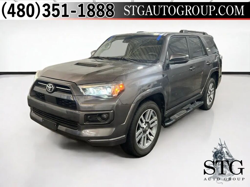 2023 Toyota 4Runner TRD Sport — photo 1 of 13