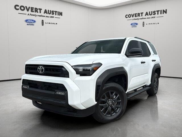 2025 Toyota 4Runner SR5 — photo 1 of 13