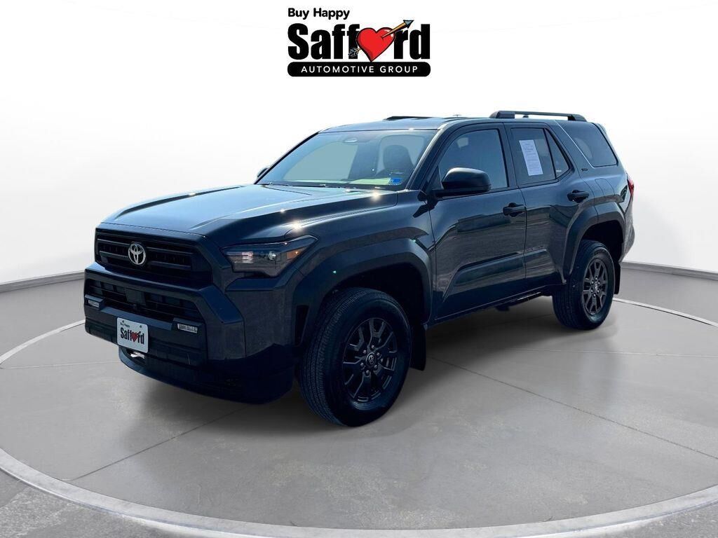 2025 Toyota 4Runner SR5 — photo 1 of 13
