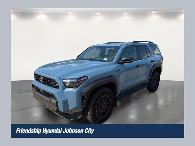 2025 Toyota 4Runner SR5 — photo 1 of 13