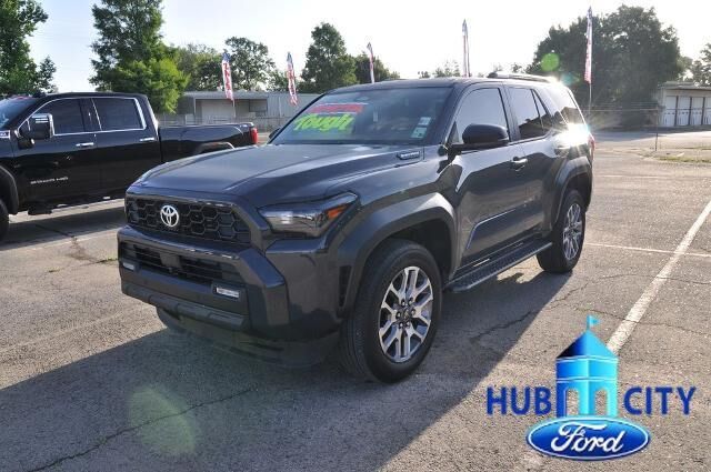 2025 Toyota 4Runner TRD Off-Road HV