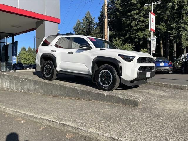 2025 Toyota 4Runner TRD Off-Road HV