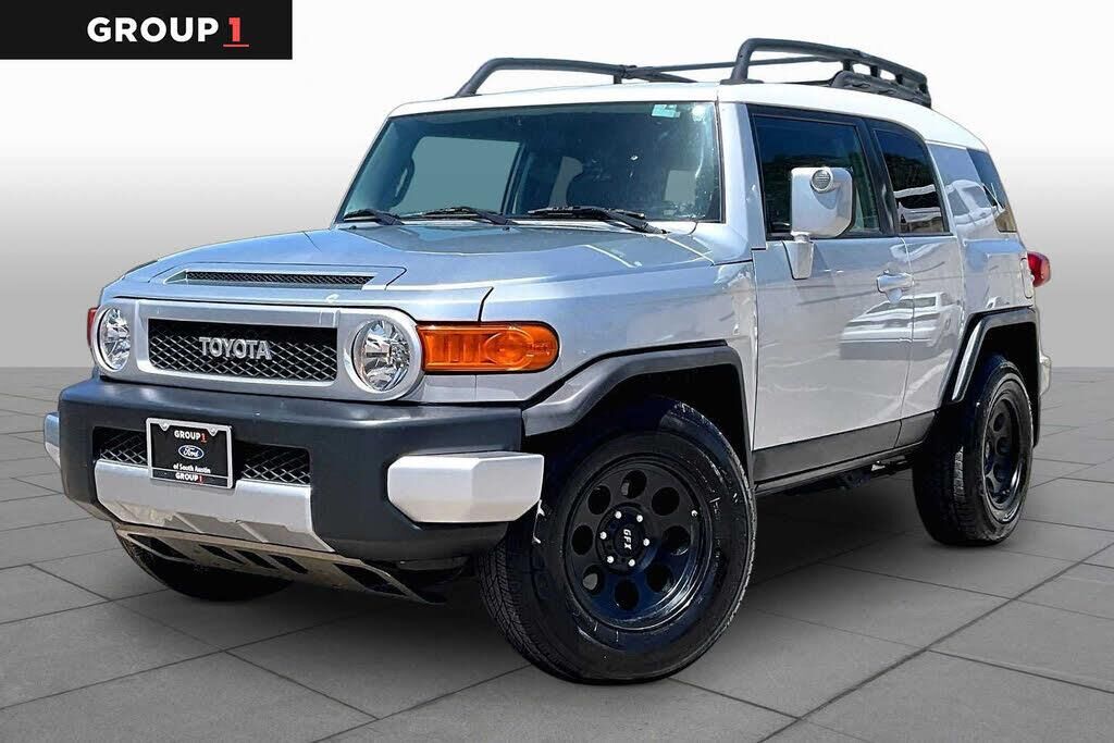 2008 Toyota FJ Cruiser Base