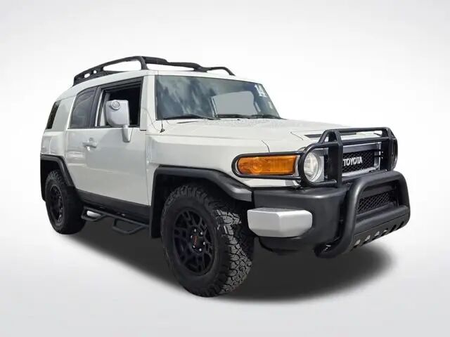 2014 Toyota FJ Cruiser Base