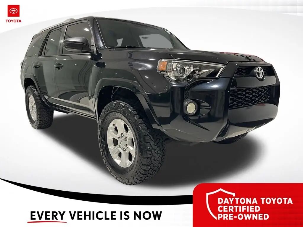 2015 Toyota 4Runner SR5 — photo 1 of 1