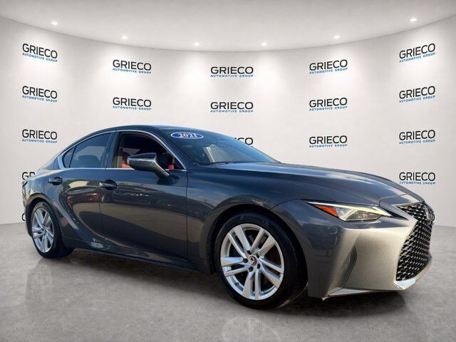 2021 Lexus IS IS 300 — photo 1 of 13