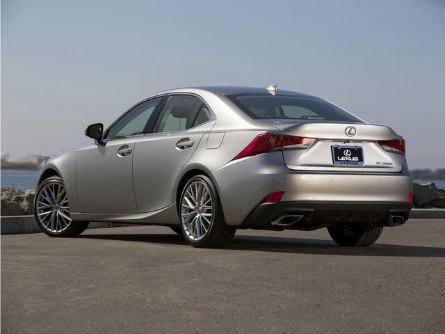 2019 Lexus IS 300 Base