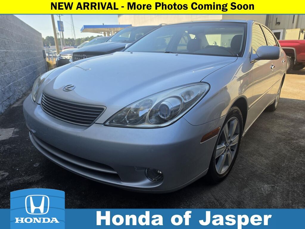 2005 Lexus ES 330 Base — photo 1 of 4